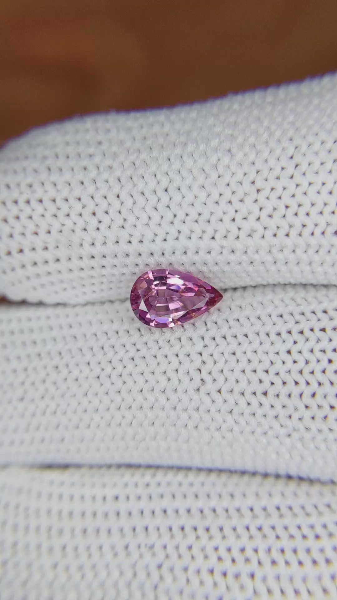 0.85 Ct. Spinel from Ceylon (Sri Lanka) Size Video