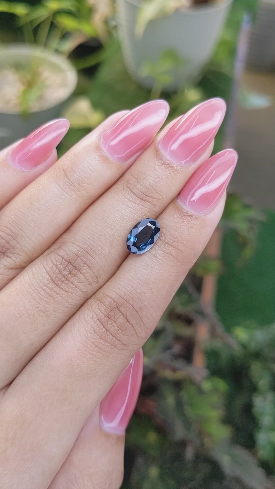 1.79 Ct. Spinel from Ceylon (Sri Lanka) Size Video