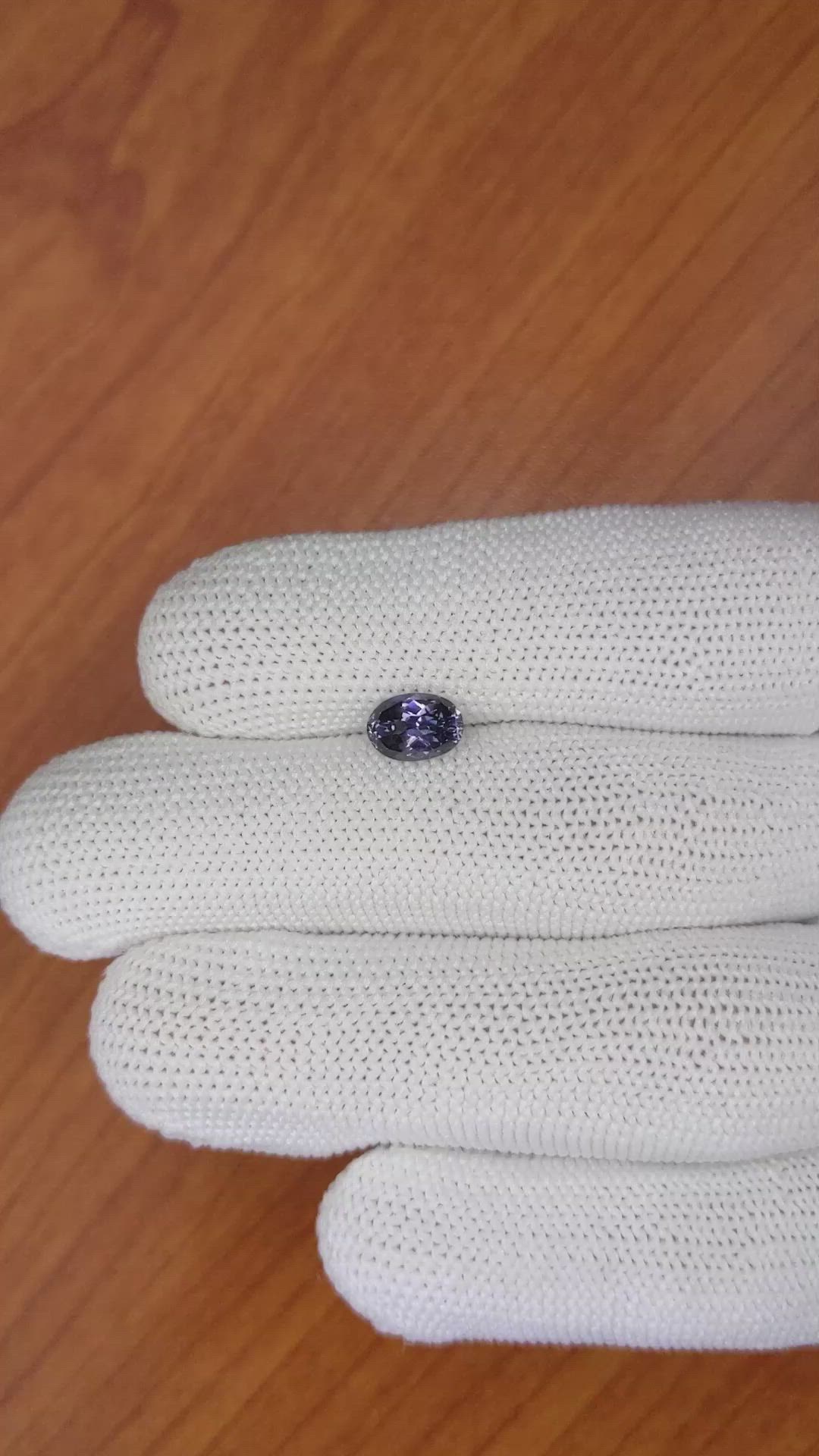1.28 Ct. Spinel from Ceylon (Sri Lanka) Size Video