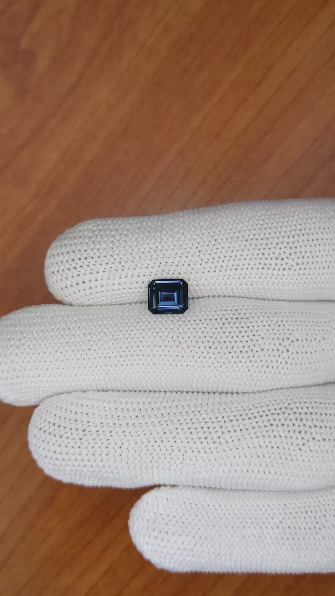 1.41 Ct. Spinel from Ceylon (Sri Lanka) Size Video