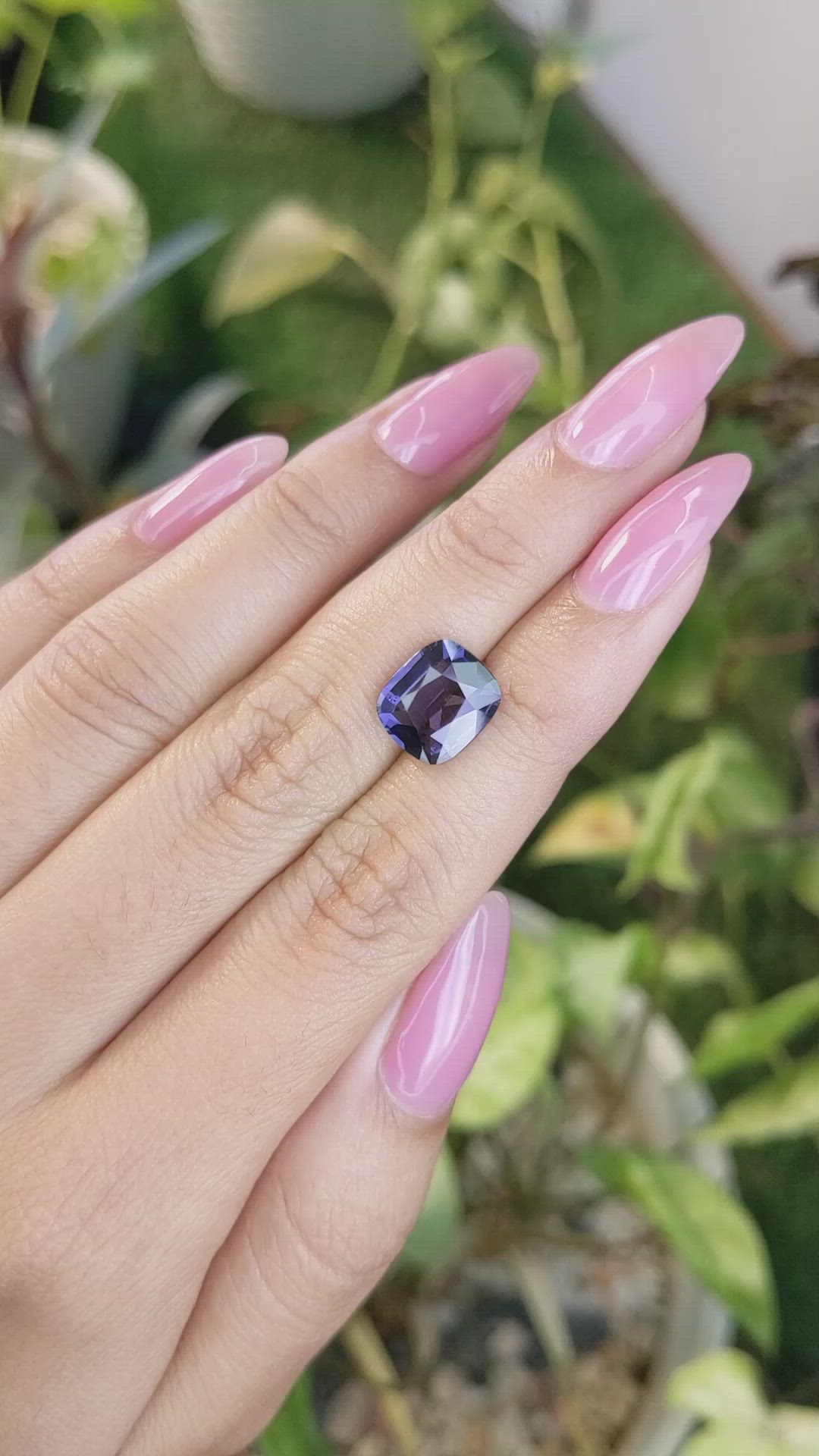 4.24 Ct. Spinel from Ceylon (Sri Lanka) Size Video