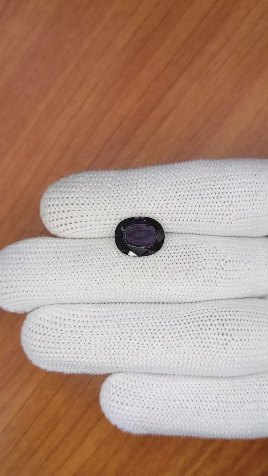 4.12 Ct. Spinel from Ceylon (Sri Lanka) Size Video