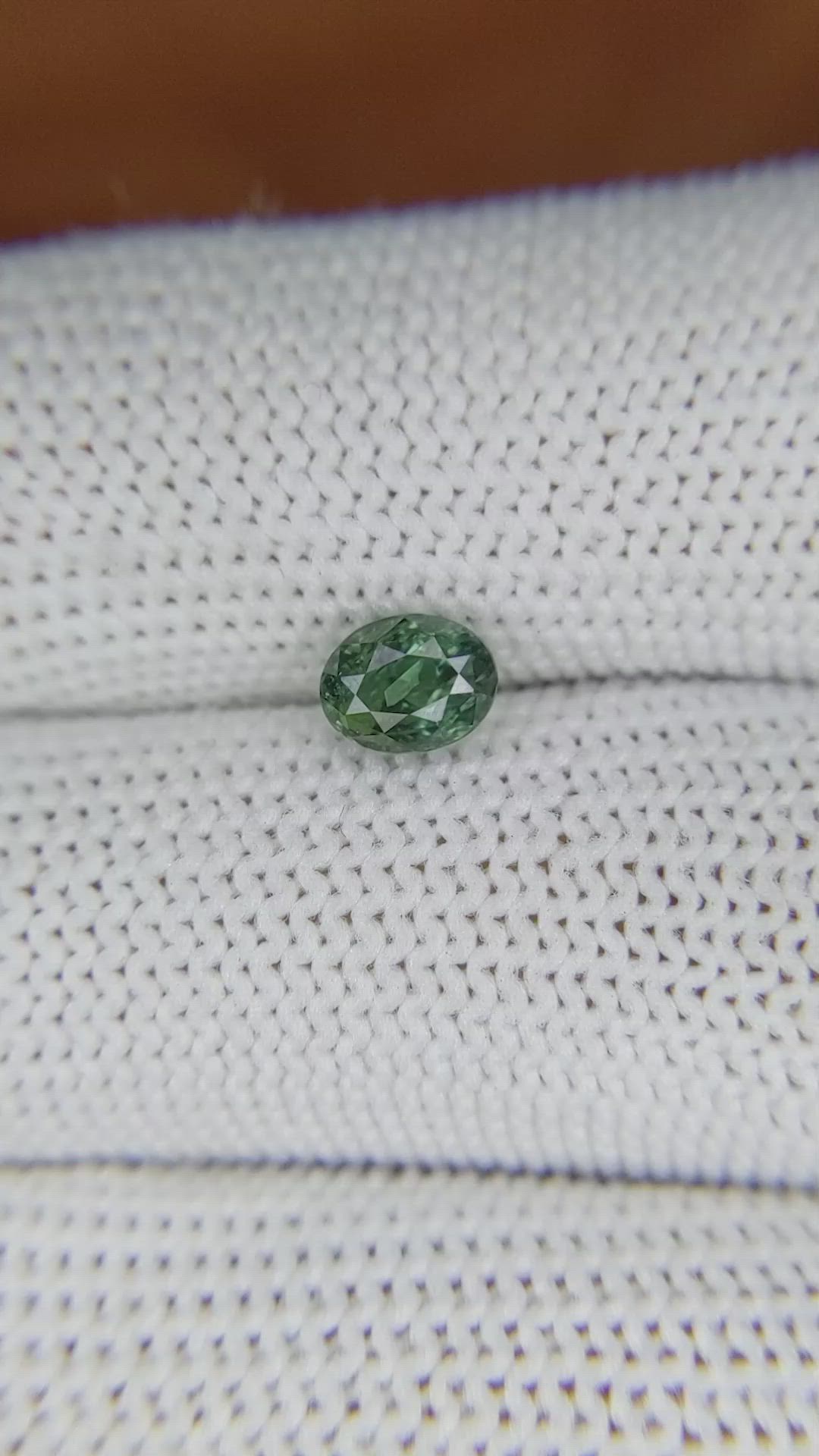 1.06 Ct. Alexandrite from Ceylon (Sri Lanka) Size Video