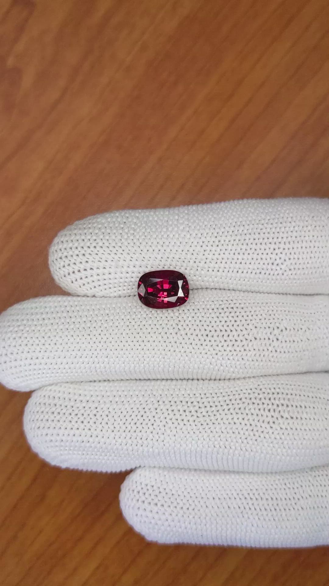 3.14 Ct. Almandine Garnet from Ceylon (Sri Lanka) Size Video