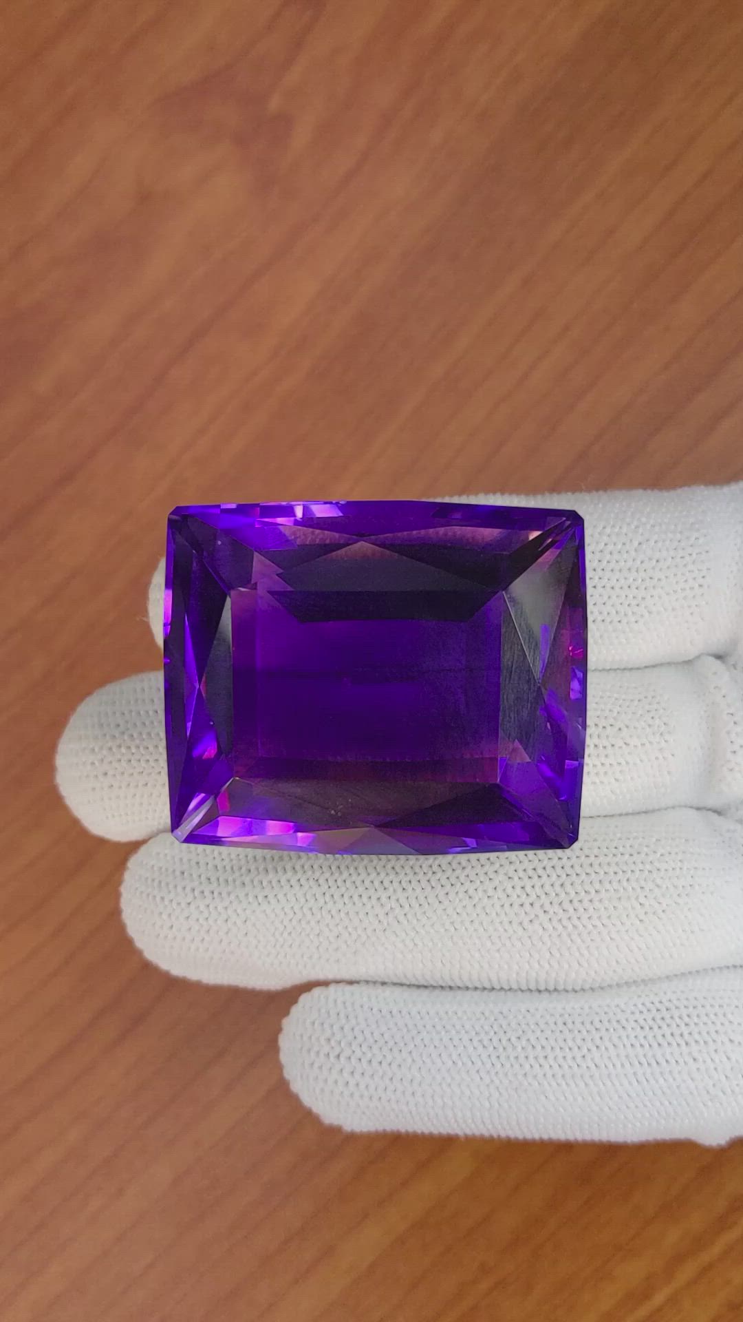206.98 Ct. Amethyst from Madagascar Size Video