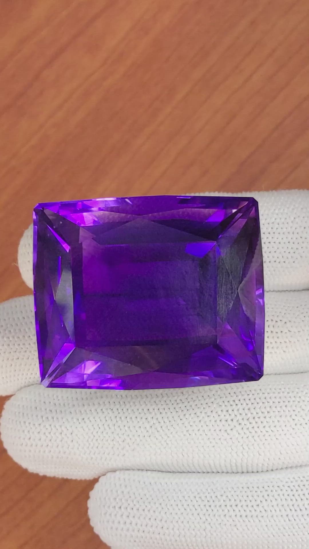 206.98 Ct. Amethyst from Madagascar Size Video