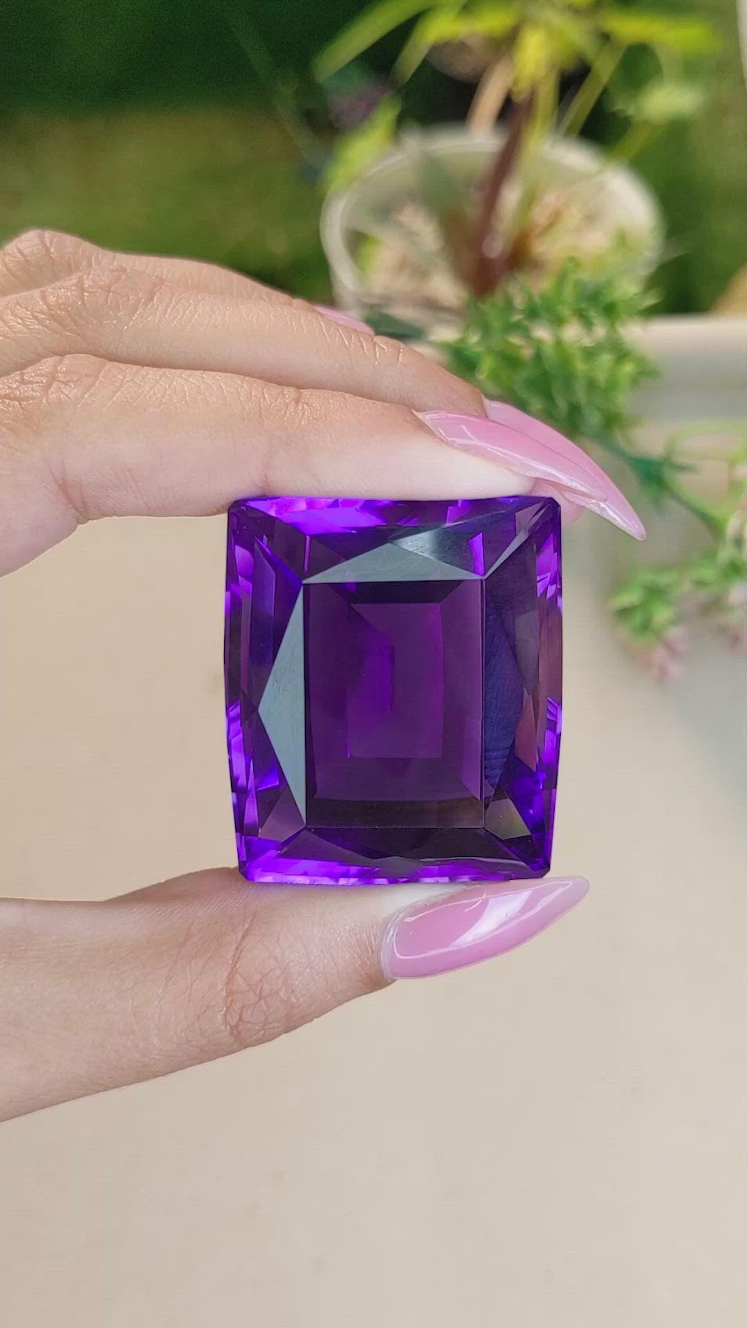 206.98 Ct. Amethyst from Madagascar Size Video