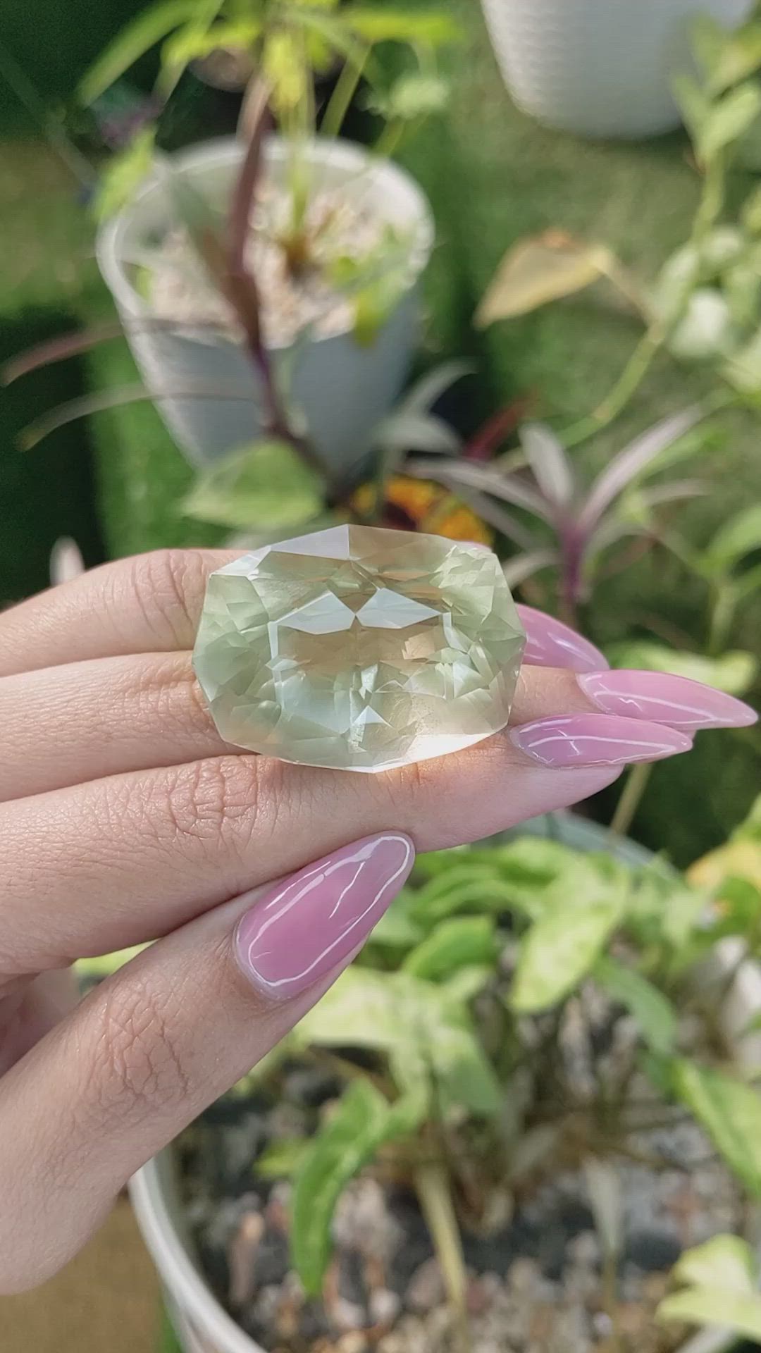 121.05 Ct. Moonstone from Ceylon (Sri Lanka) Size Video