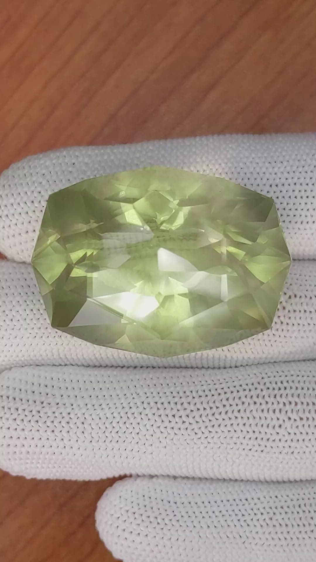 121.05 Ct. Moonstone from Ceylon (Sri Lanka) Size Video