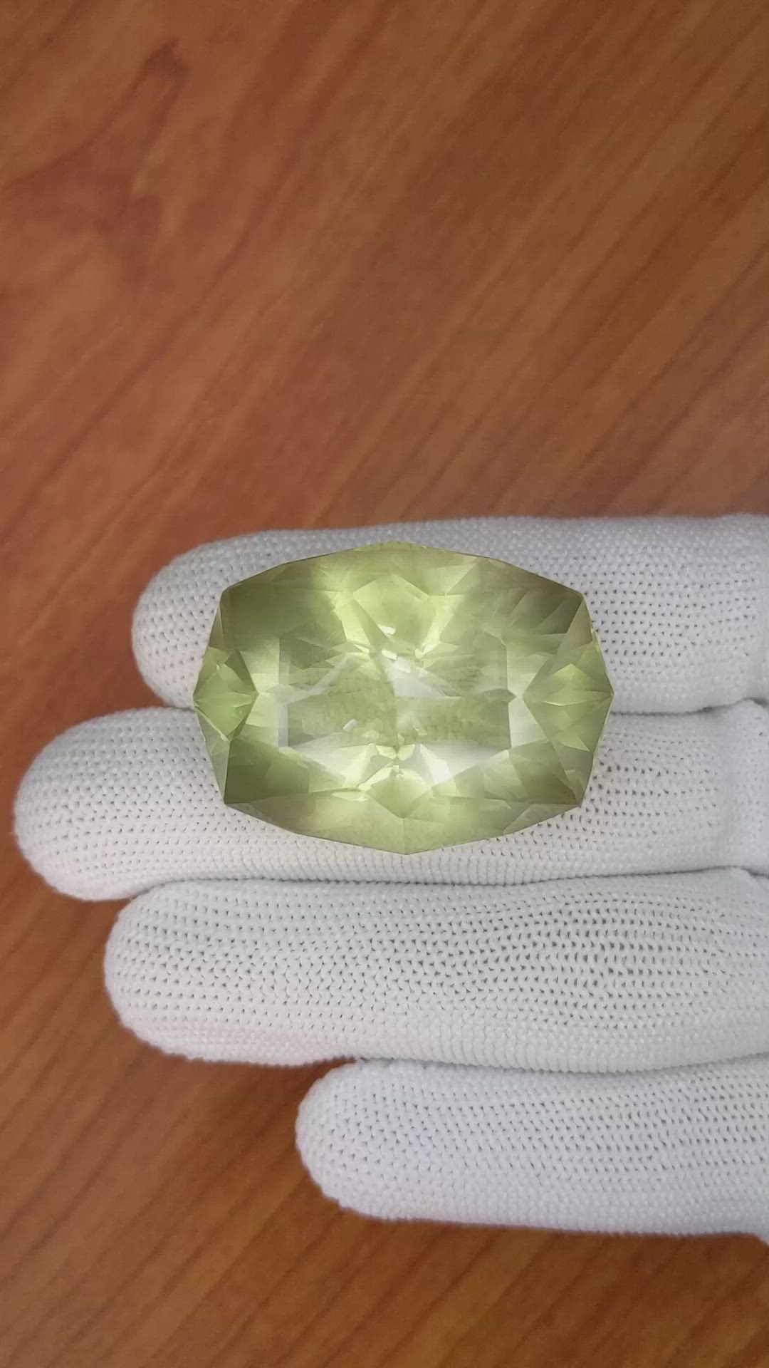 121.05 Ct. Moonstone from Ceylon (Sri Lanka) Size Video