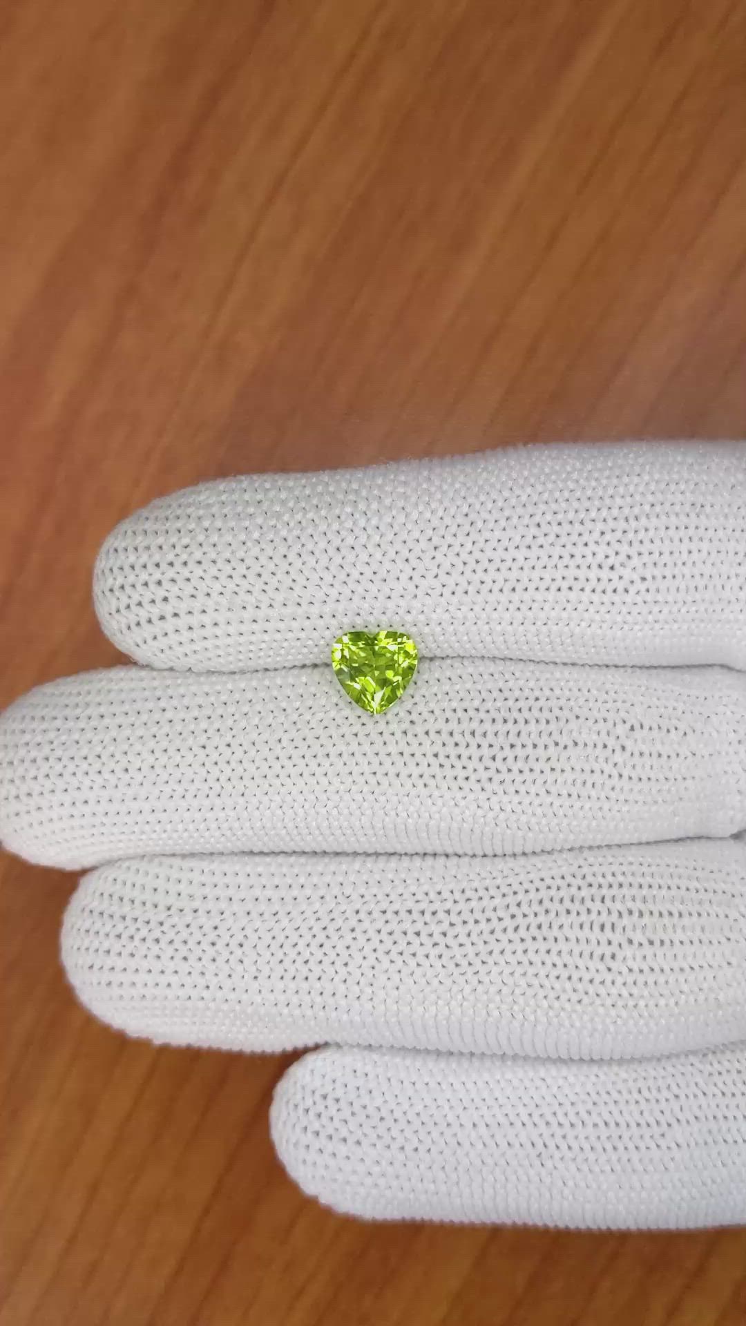 1.39 Ct. Peridot from Pakistan Size Video