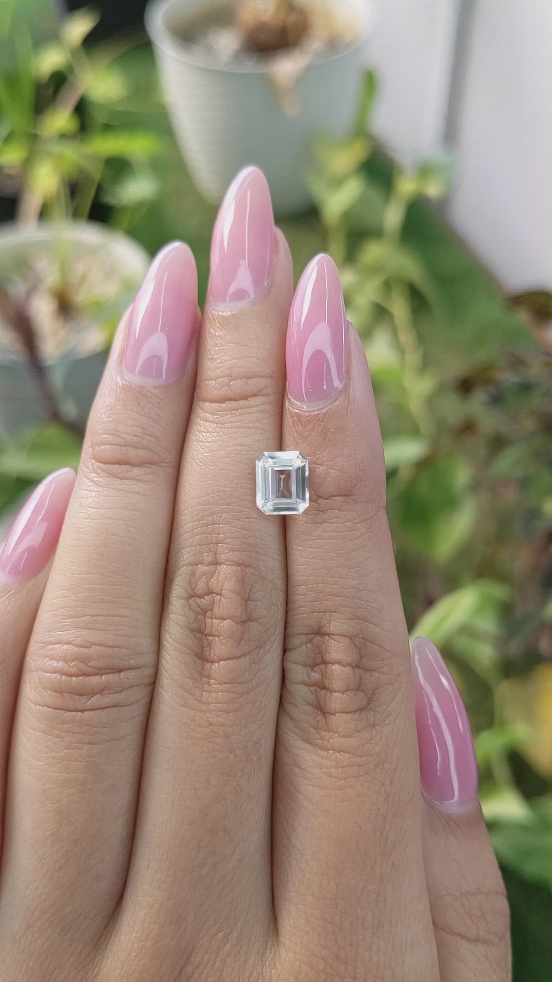 2.00 Ct. Zircon from Ceylon (Sri Lanka) Size Video