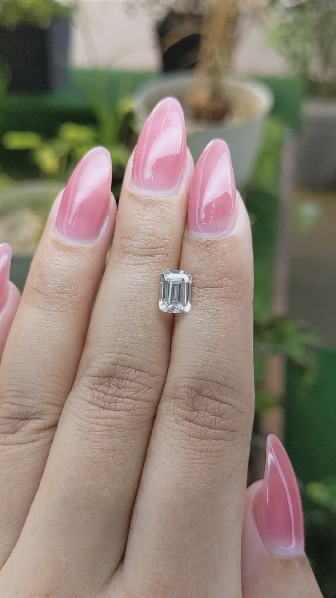 2.04 Ct. Zircon from Ceylon (Sri Lanka) Size Video