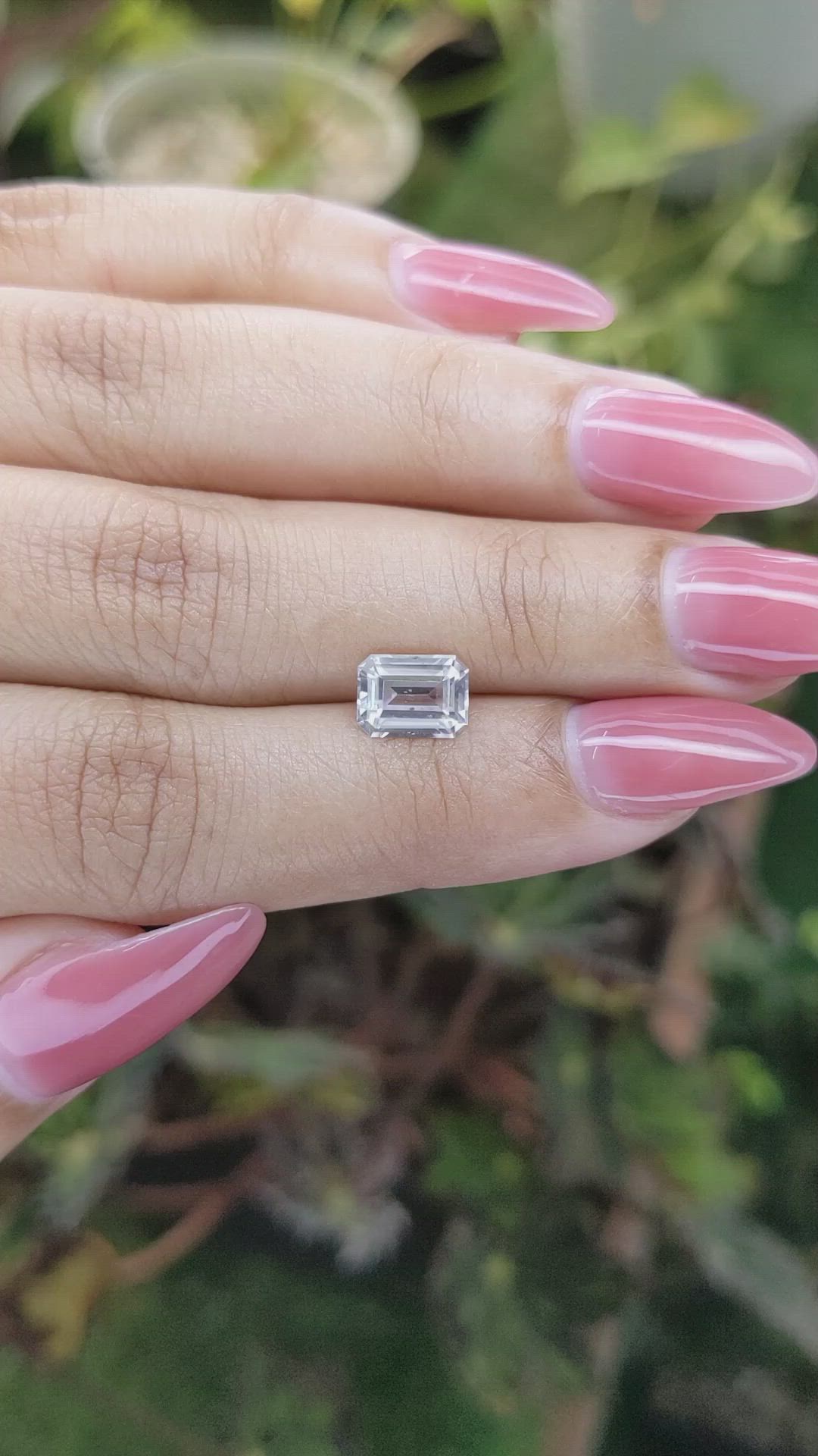 2.14 Ct. Zircon from Ceylon (Sri Lanka) Size Video