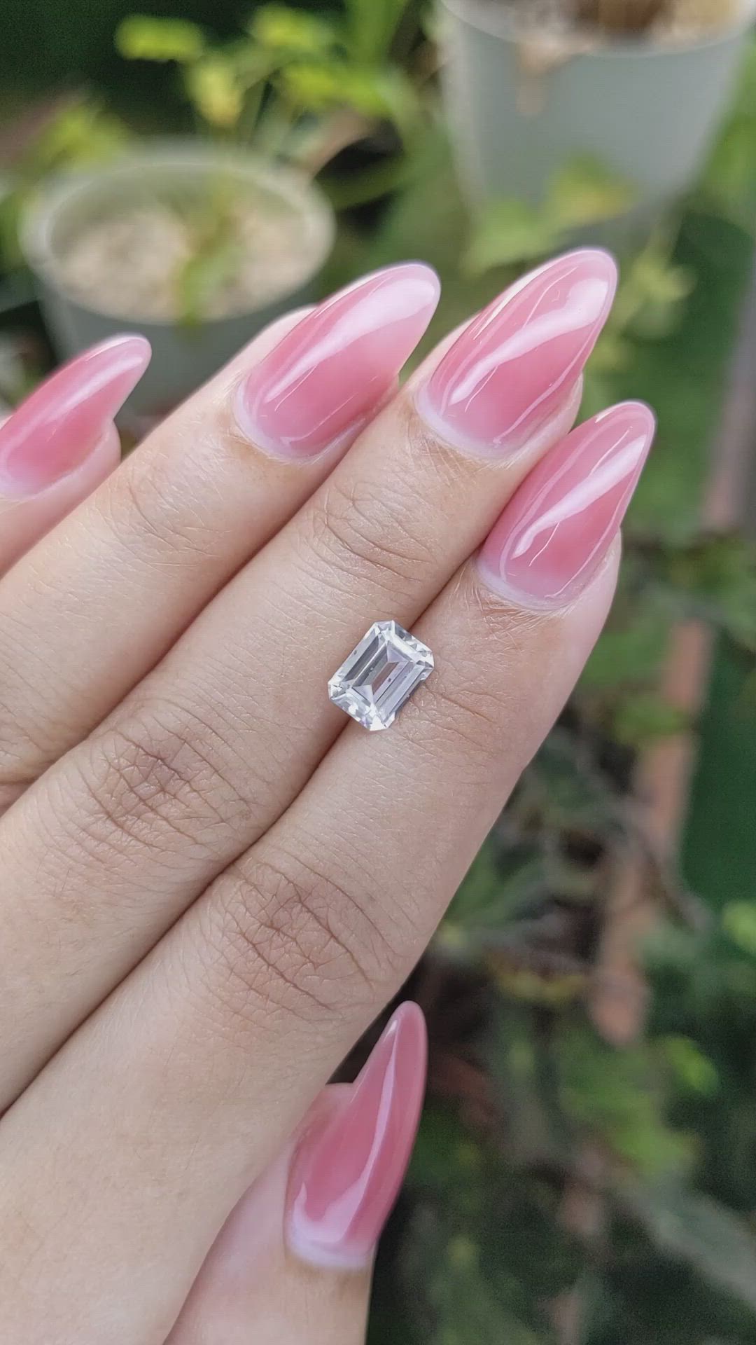 2.14 Ct. Zircon from Ceylon (Sri Lanka) Size Video