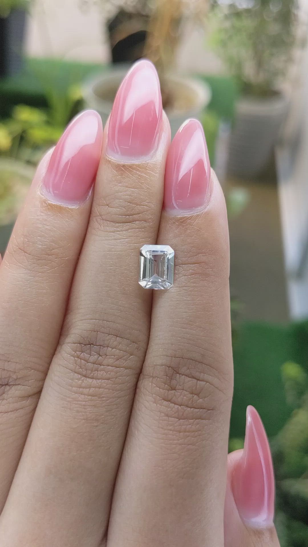 1.84 Ct. Zircon from Ceylon (Sri Lanka) Size Video