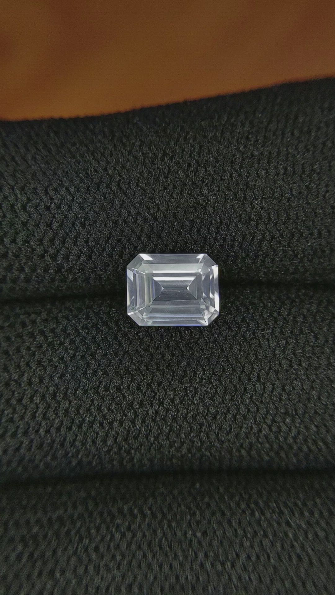 1.86 Ct. Zircon from Ceylon (Sri Lanka) Size Video