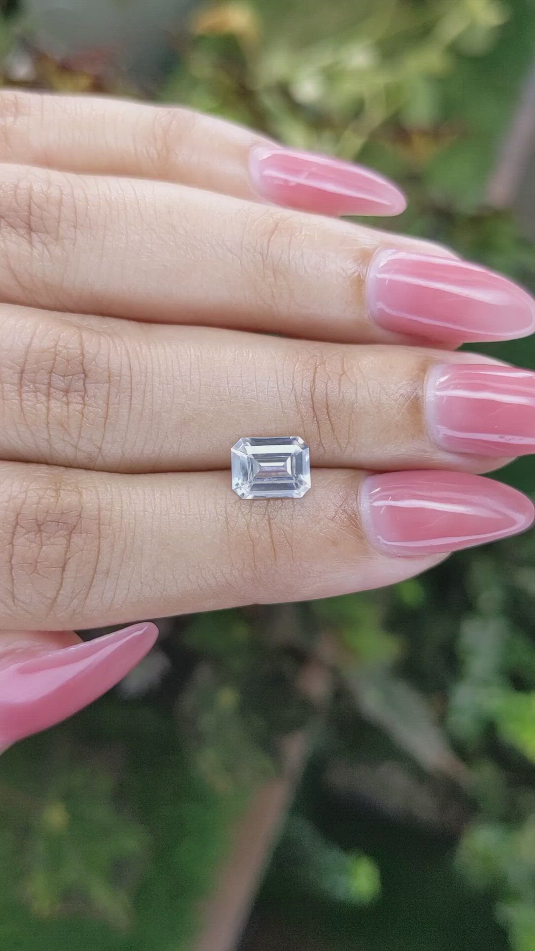 1.86 Ct. Zircon from Ceylon (Sri Lanka) Size Video