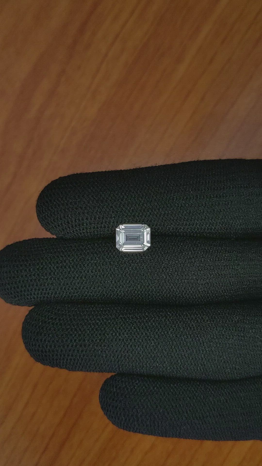 2.05 Ct. Zircon from Ceylon (Sri Lanka) Size Video