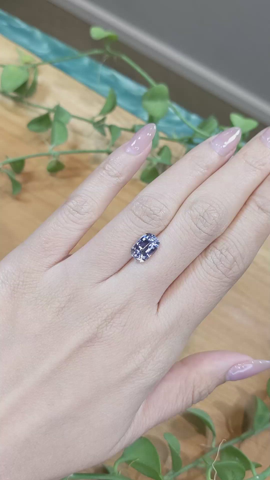 3.14 Ct. Spinel from Burma (Myanmar) Size Video