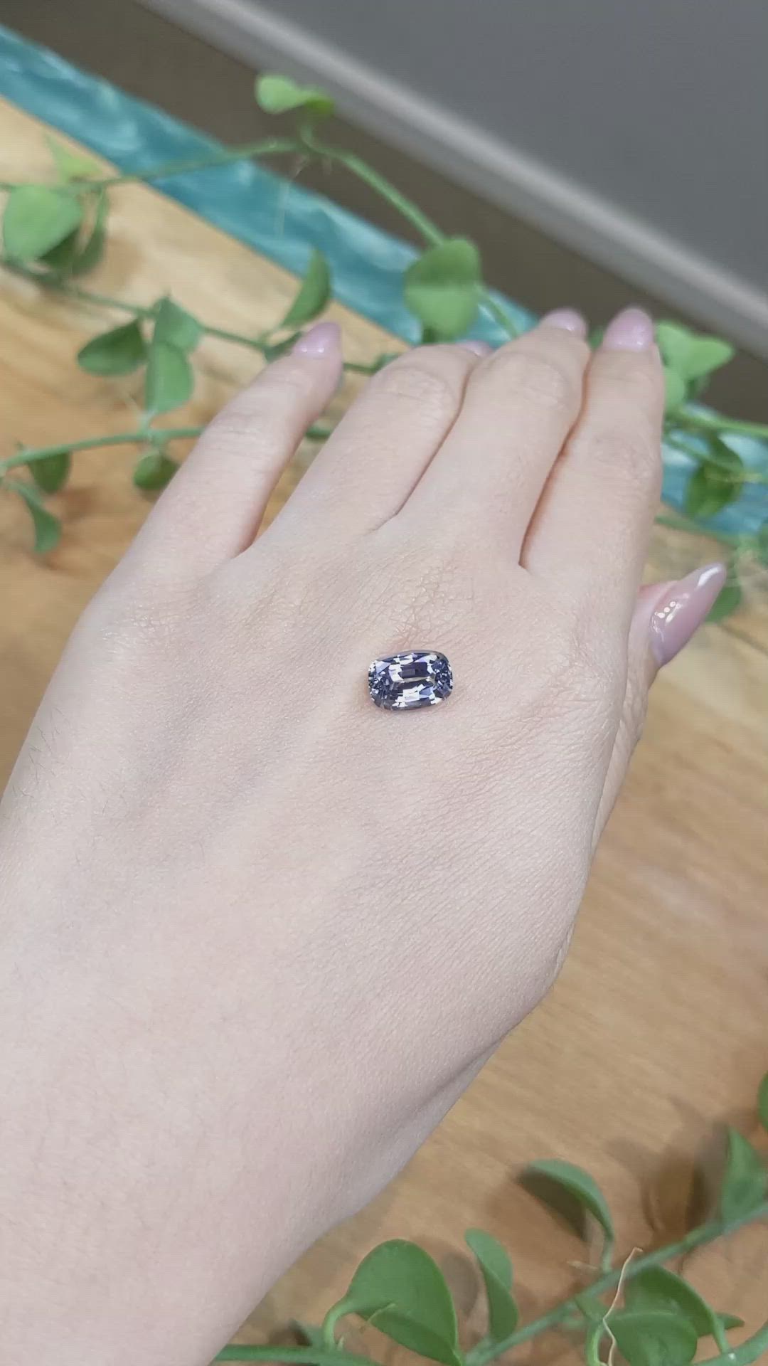3.14 Ct. Spinel from Burma (Myanmar) Size Video