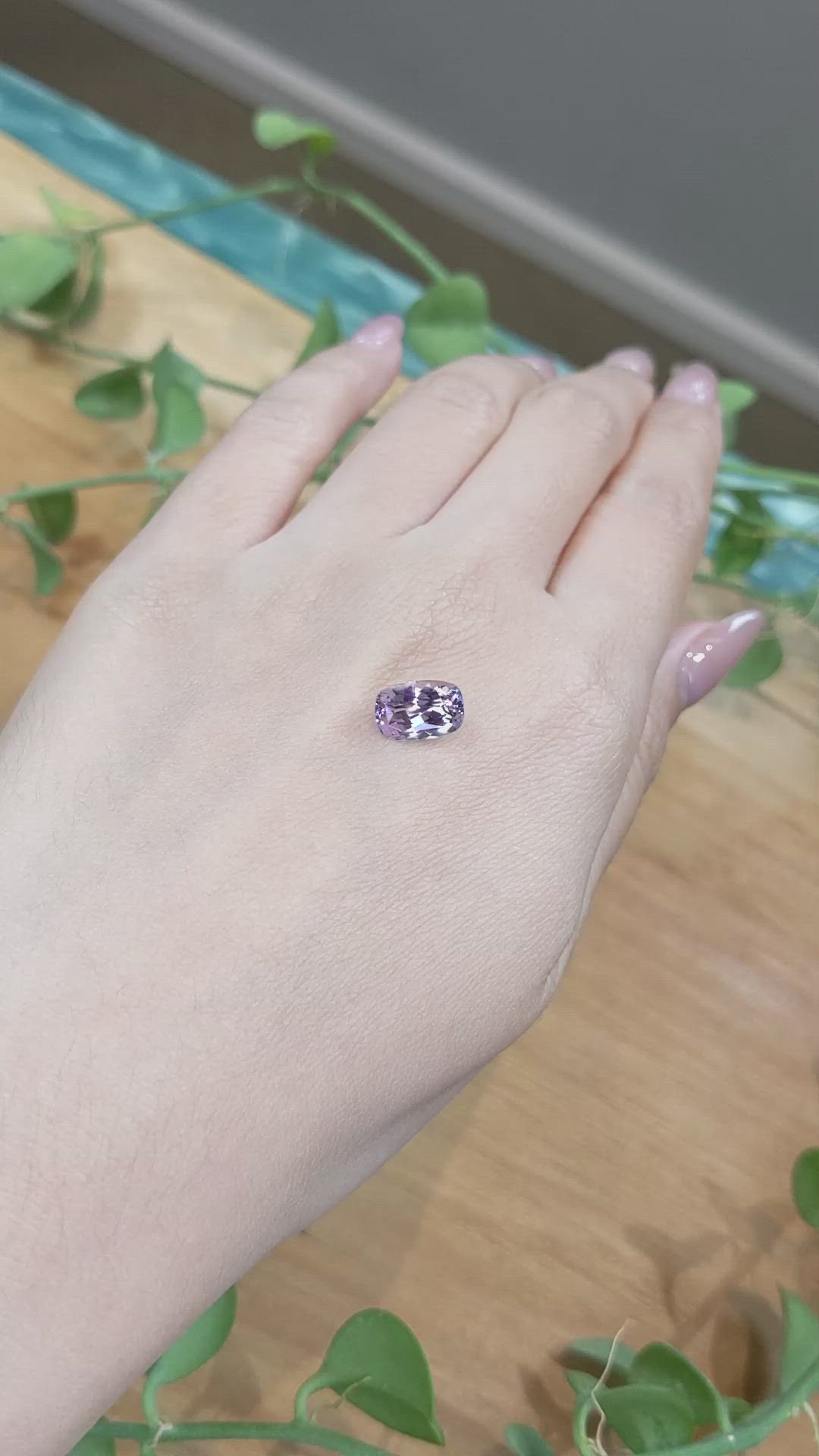 2.91 Ct. Spinel from Burma (Myanmar) Size Video