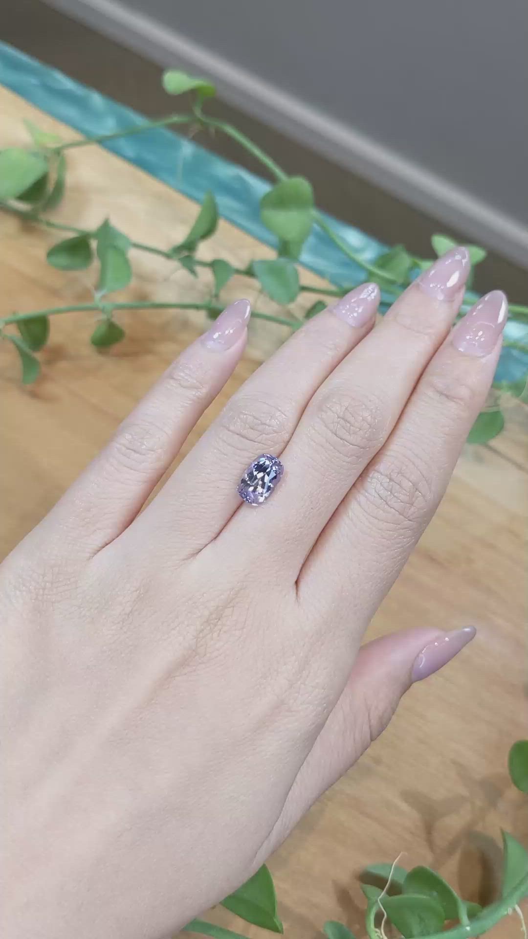 2.91 Ct. Spinel from Burma (Myanmar) Size Video