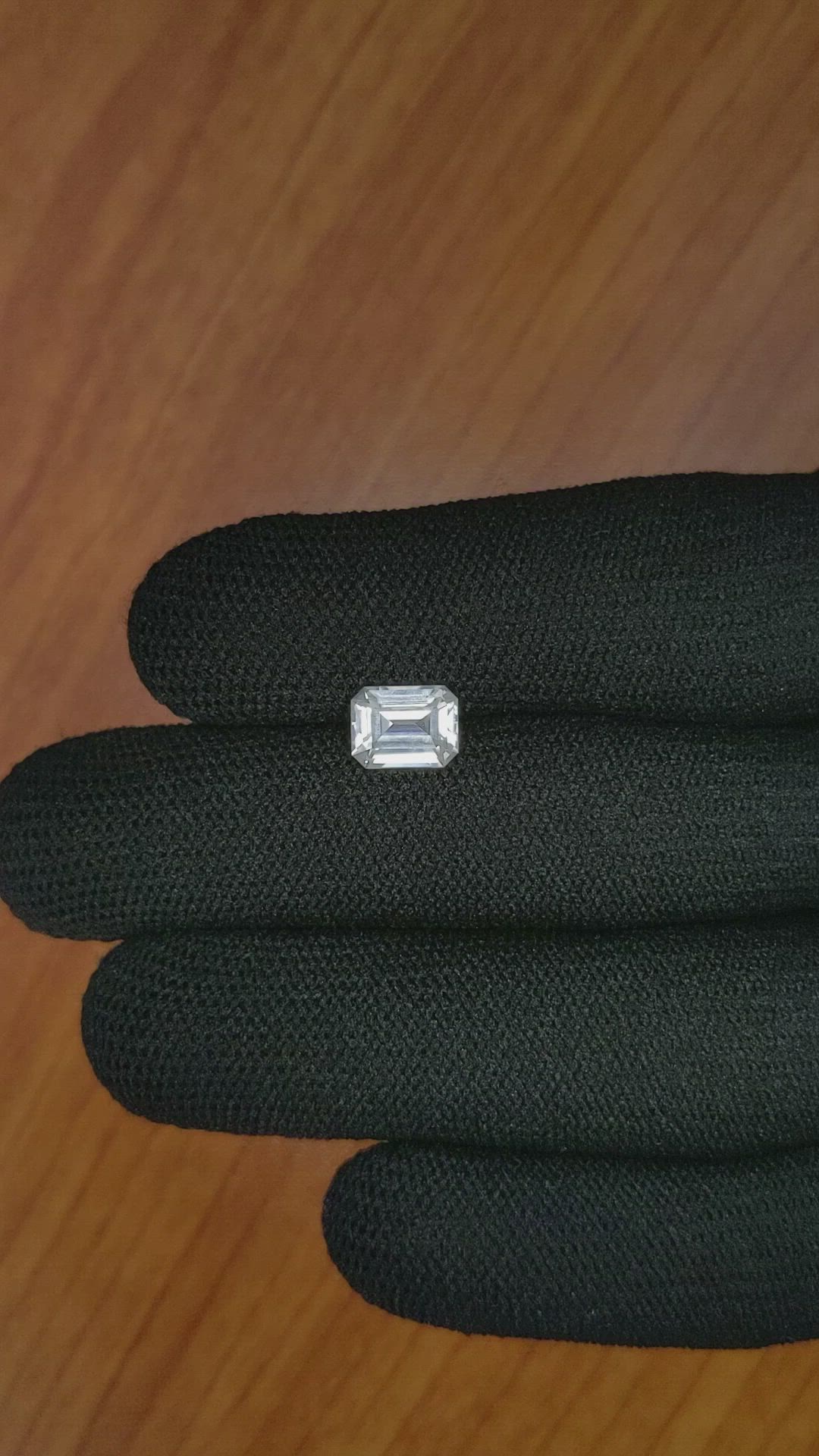 2.04 Ct. Zircon from Ceylon (Sri Lanka) Size Video