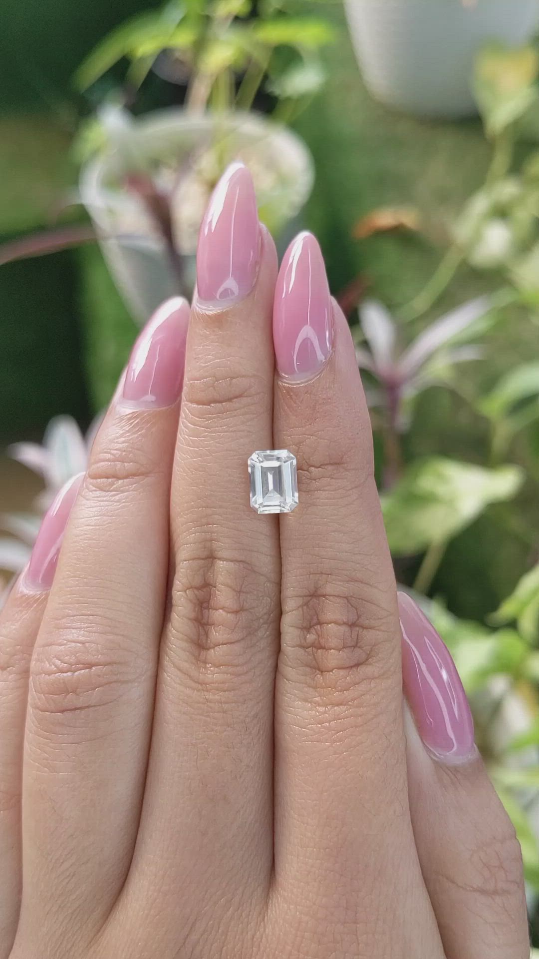 2.04 Ct. Zircon from Ceylon (Sri Lanka) Size Video