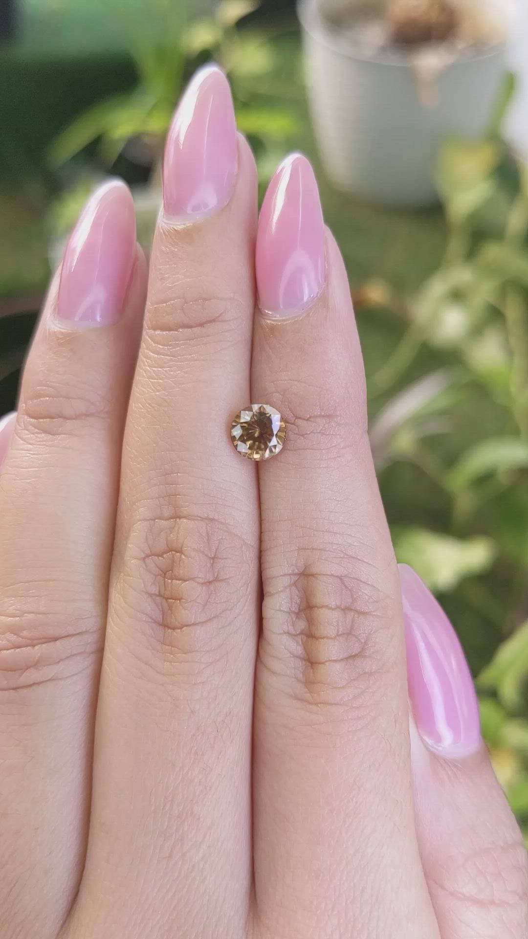 1.49 Ct. Zircon from Ceylon (Sri Lanka) Size Video