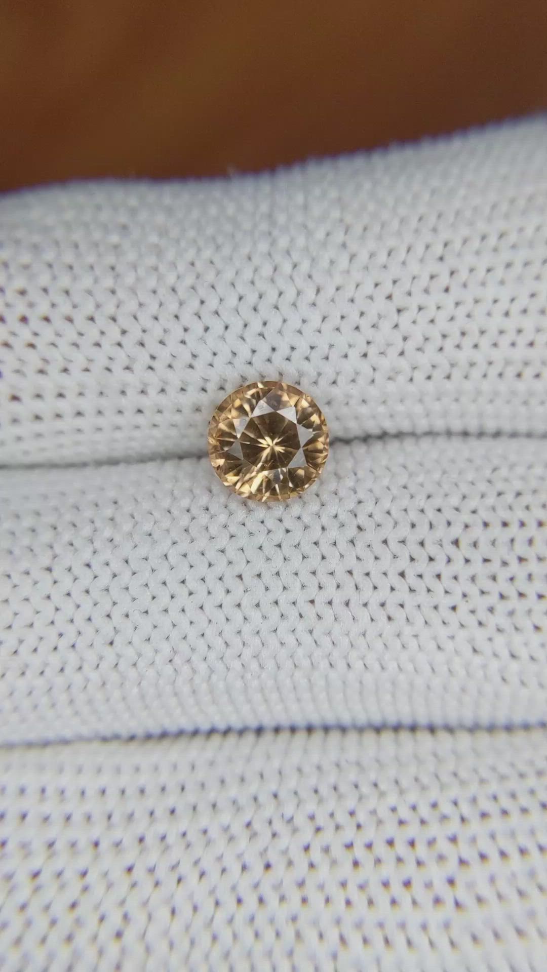 1.82 Ct. Zircon from Ceylon (Sri Lanka) Size Video
