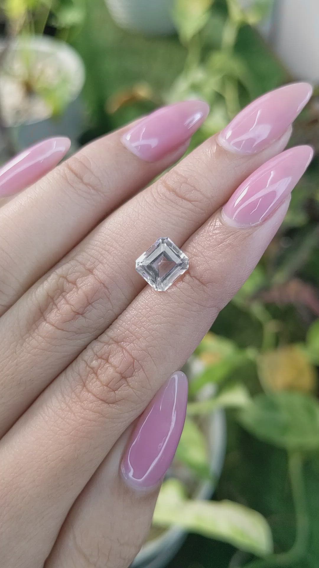 2.66 Ct. Topaz from Ceylon (Sri Lanka) Size Video