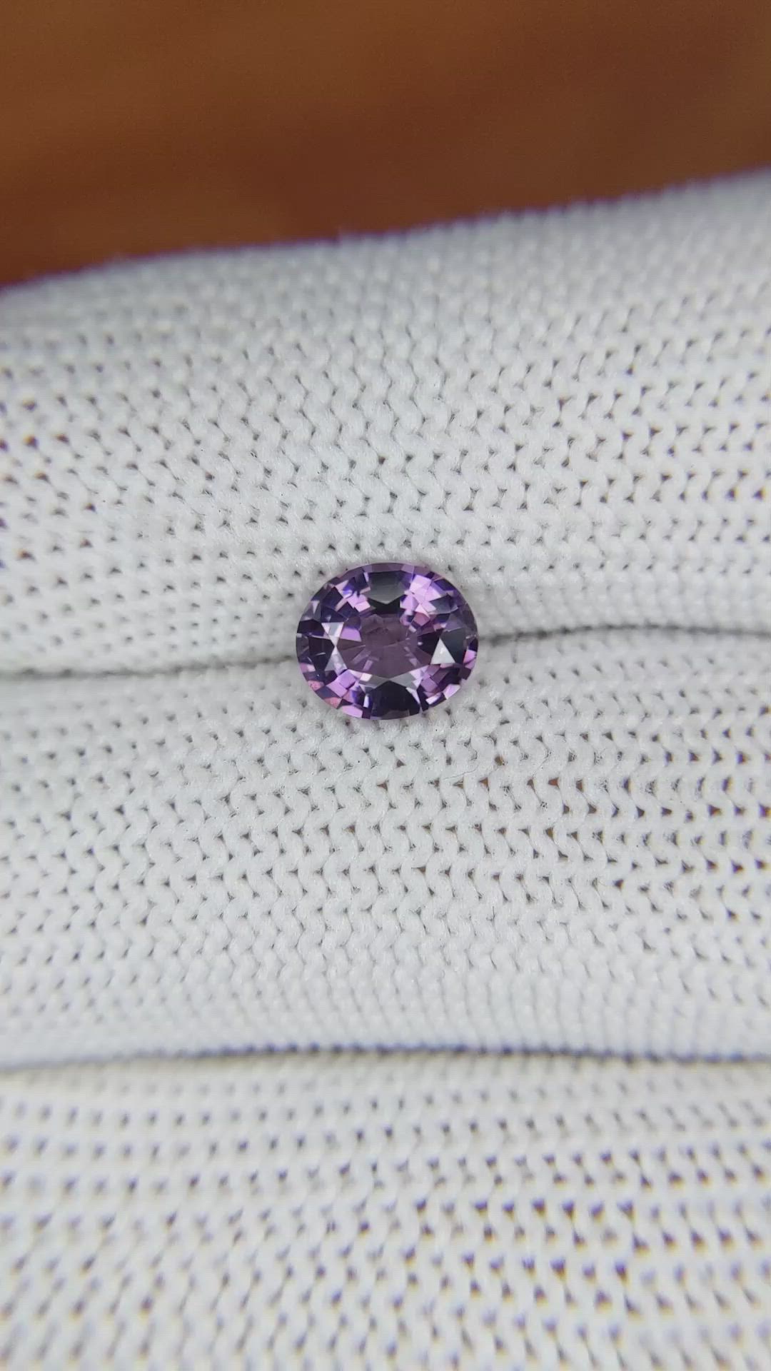 1.18 Ct. Spinel from Ceylon (Sri Lanka) Size Video