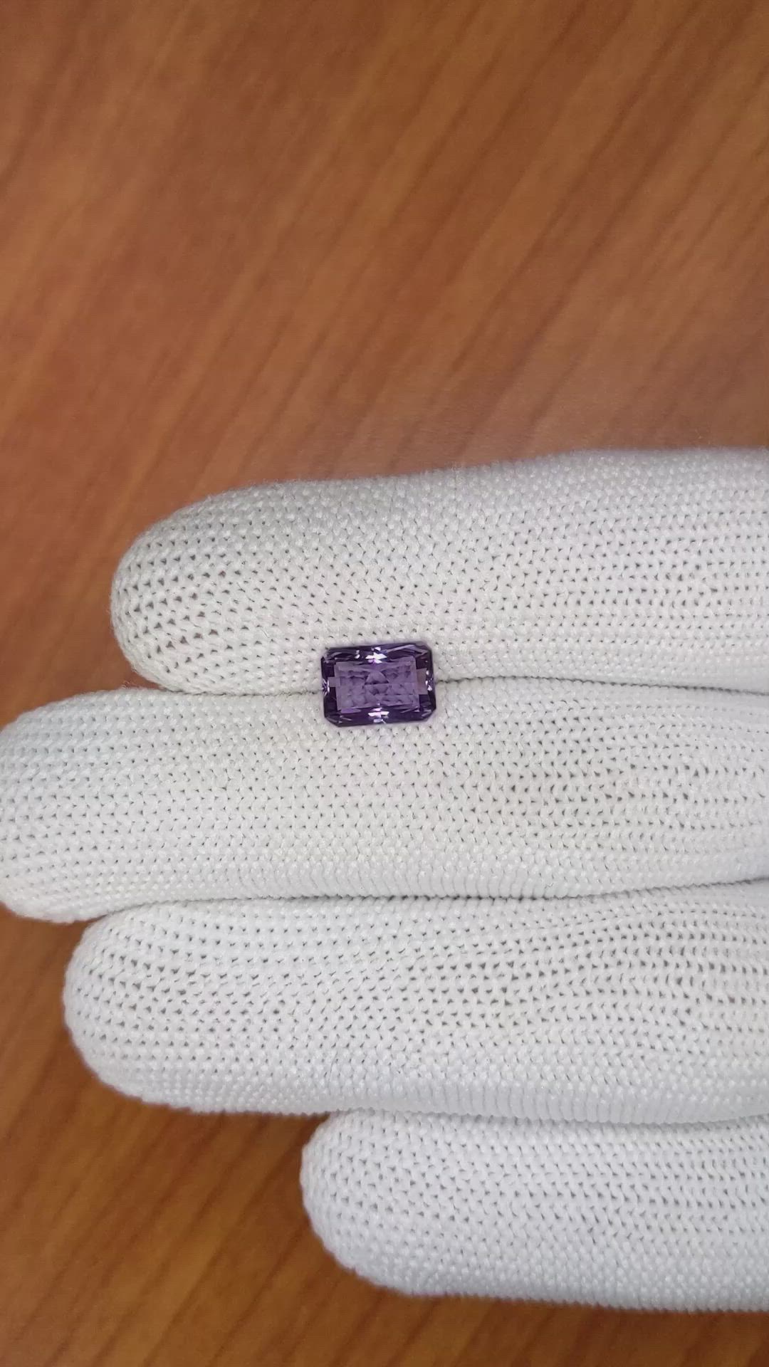 1.92 Ct. Spinel from Ceylon (Sri Lanka) Size Video
