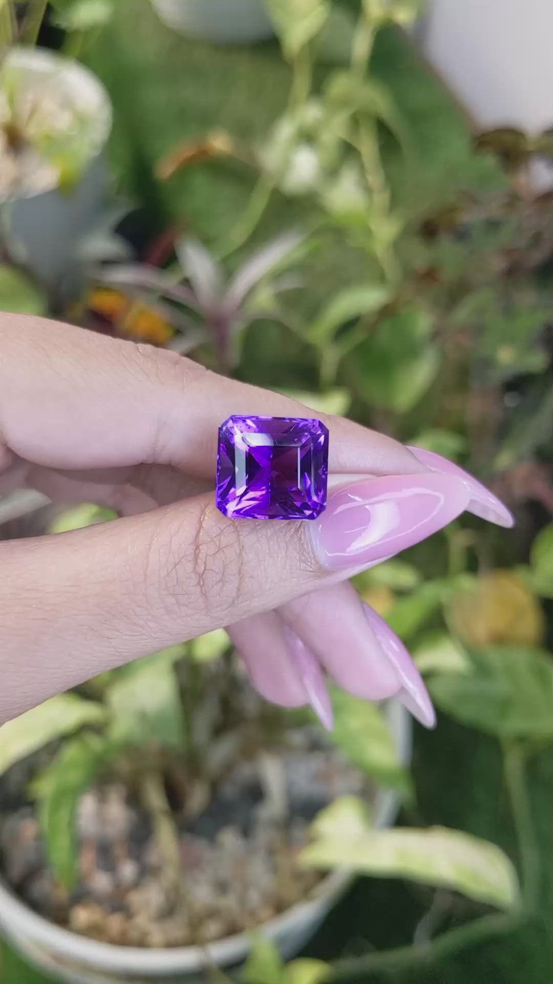 12.24 Ct. Amethyst from Ceylon (Sri Lanka) Size Video