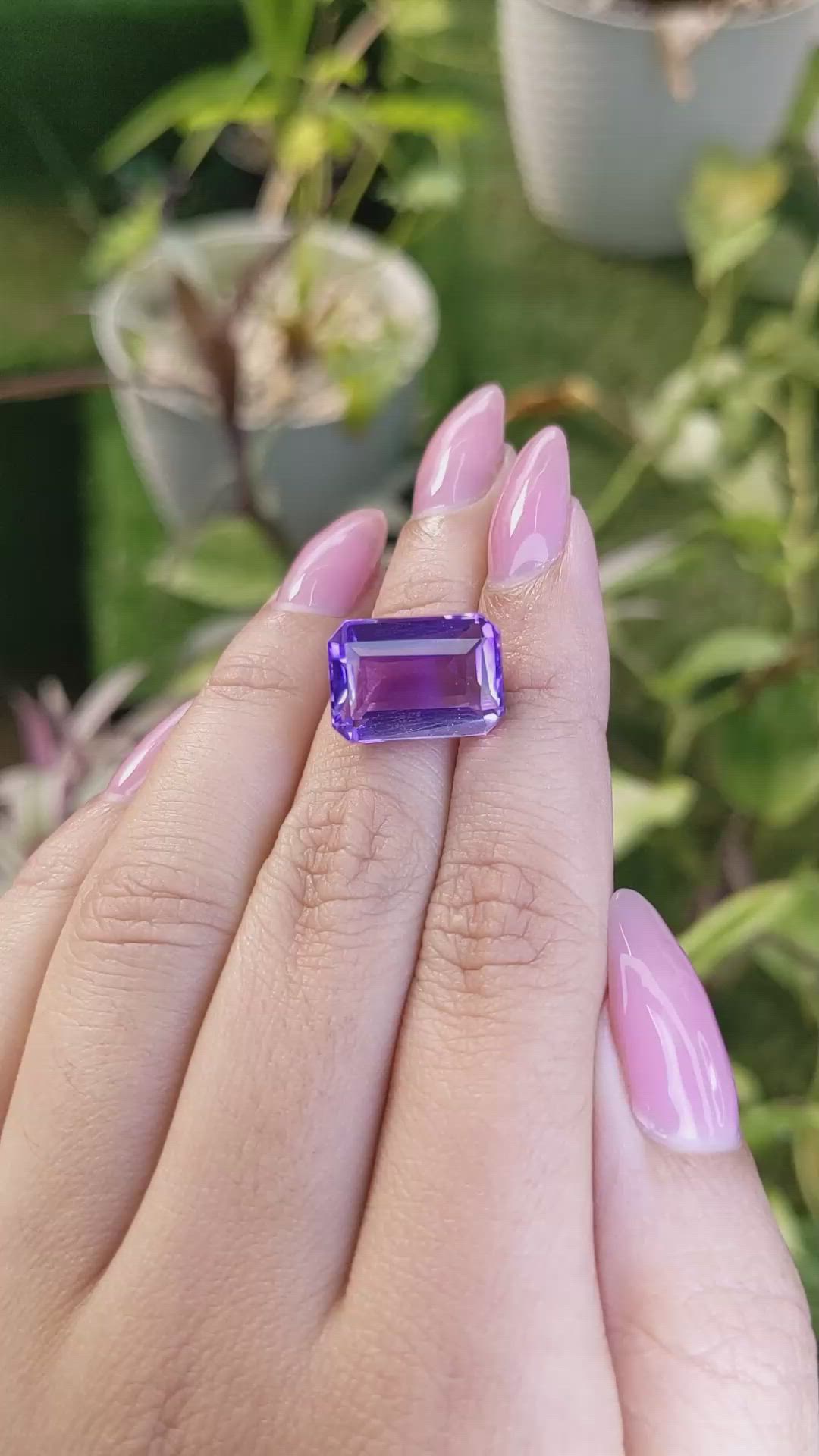 10.12 Ct. Amethyst from Ceylon (Sri Lanka) Size Video