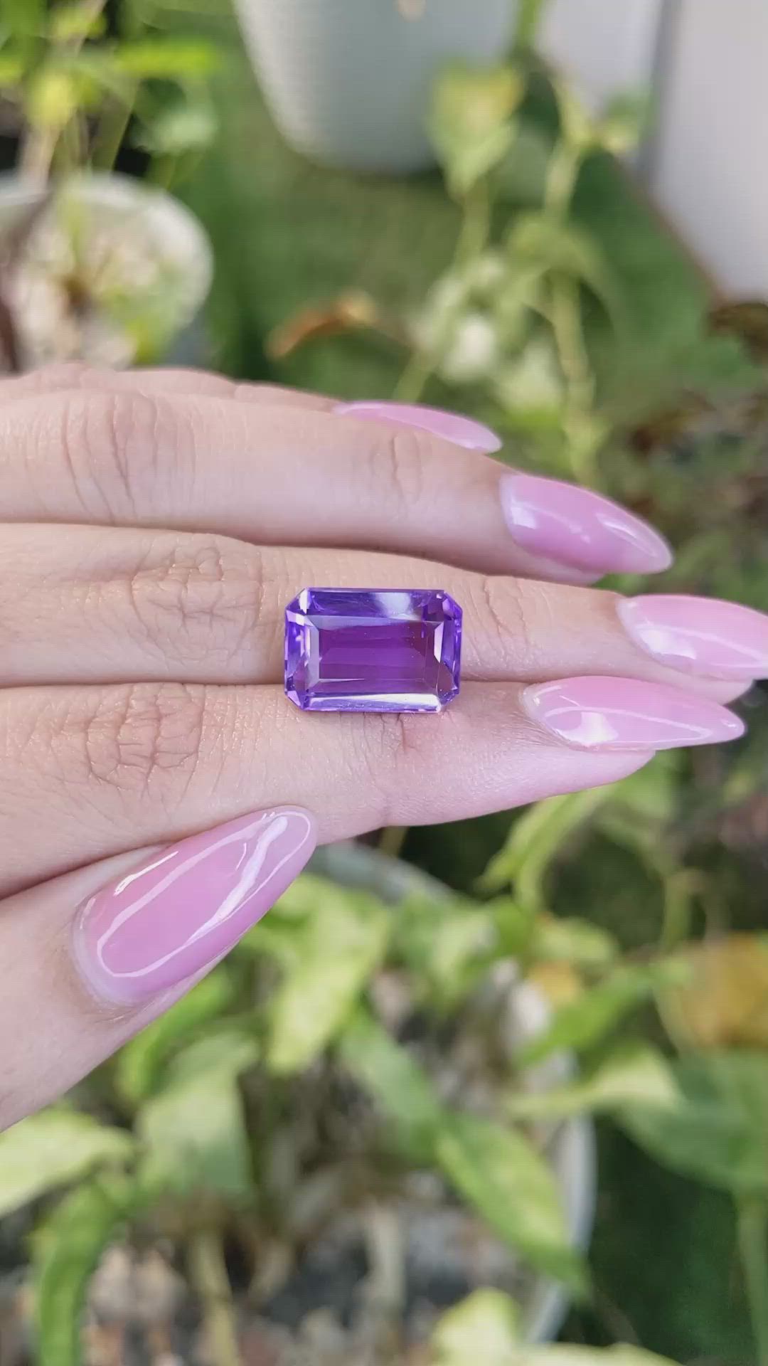 10.12 Ct. Amethyst from Ceylon (Sri Lanka) Size Video