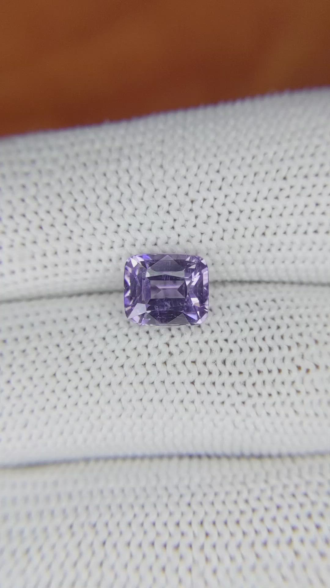 2.61 Ct. Spinel from Ceylon (Sri Lanka) Size Video