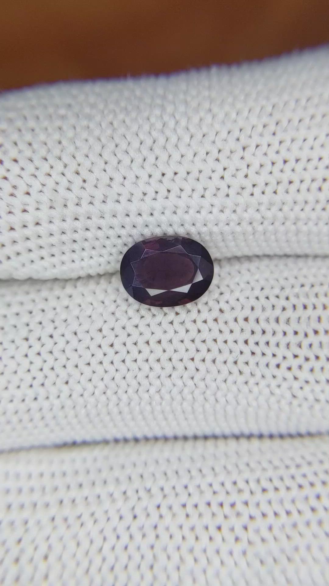 1.42 Ct. Spinel from Ceylon (Sri Lanka) Size Video