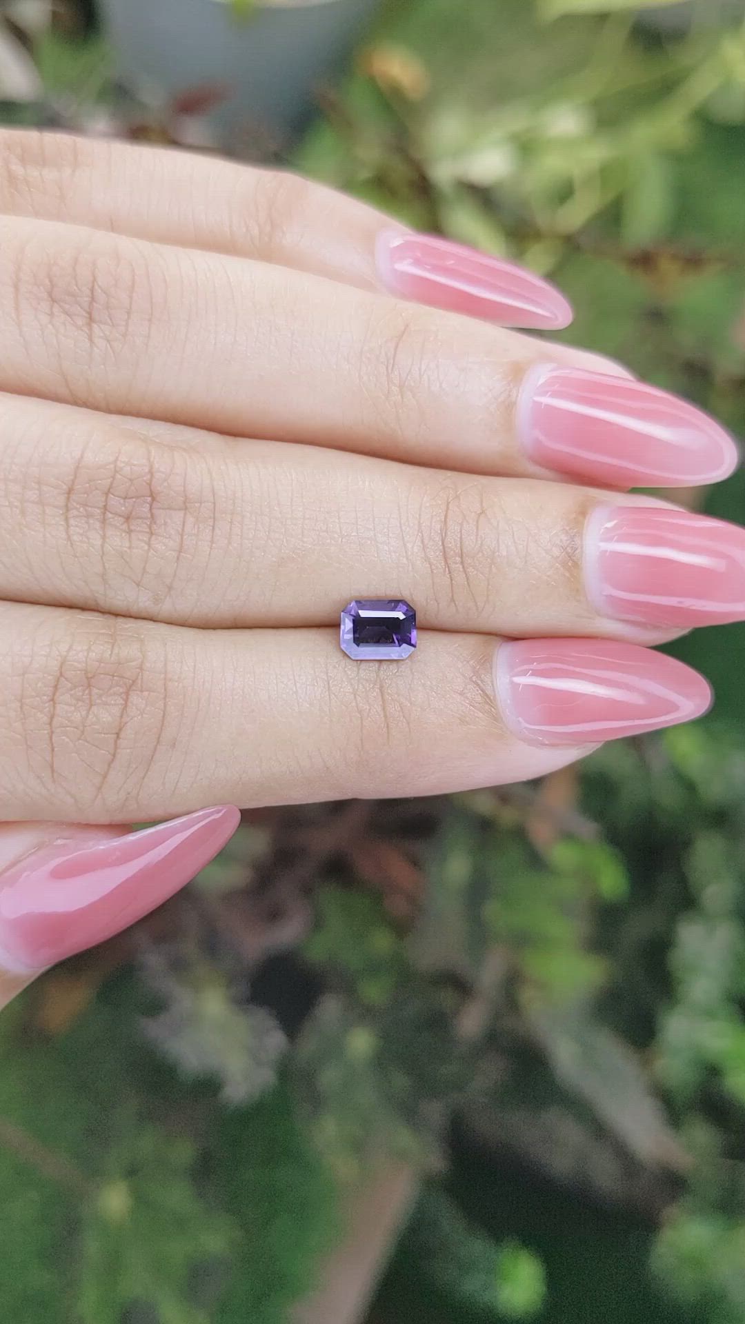 0.82 Ct. Spinel from Ceylon (Sri Lanka) Size Video