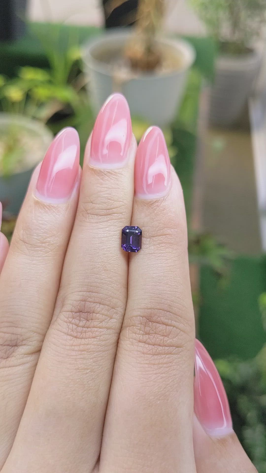 0.82 Ct. Spinel from Ceylon (Sri Lanka) Size Video