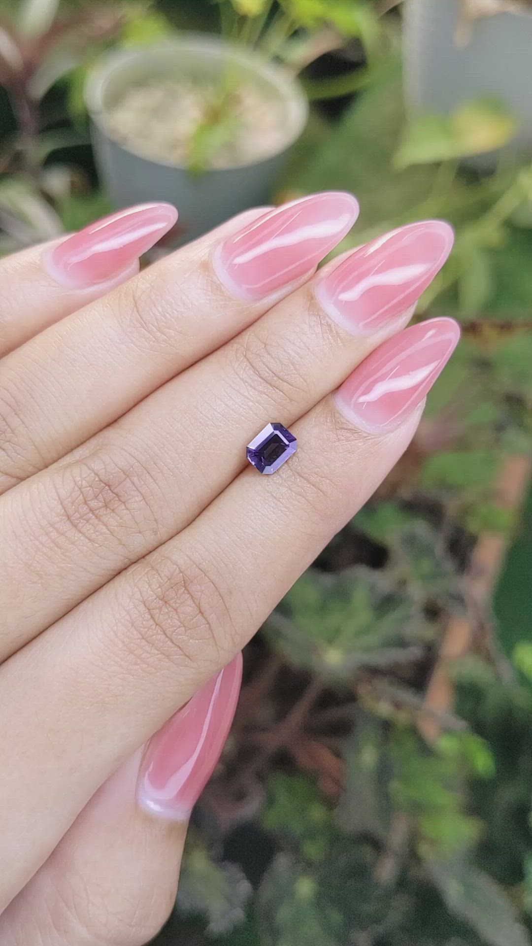 0.82 Ct. Spinel from Ceylon (Sri Lanka) Size Video