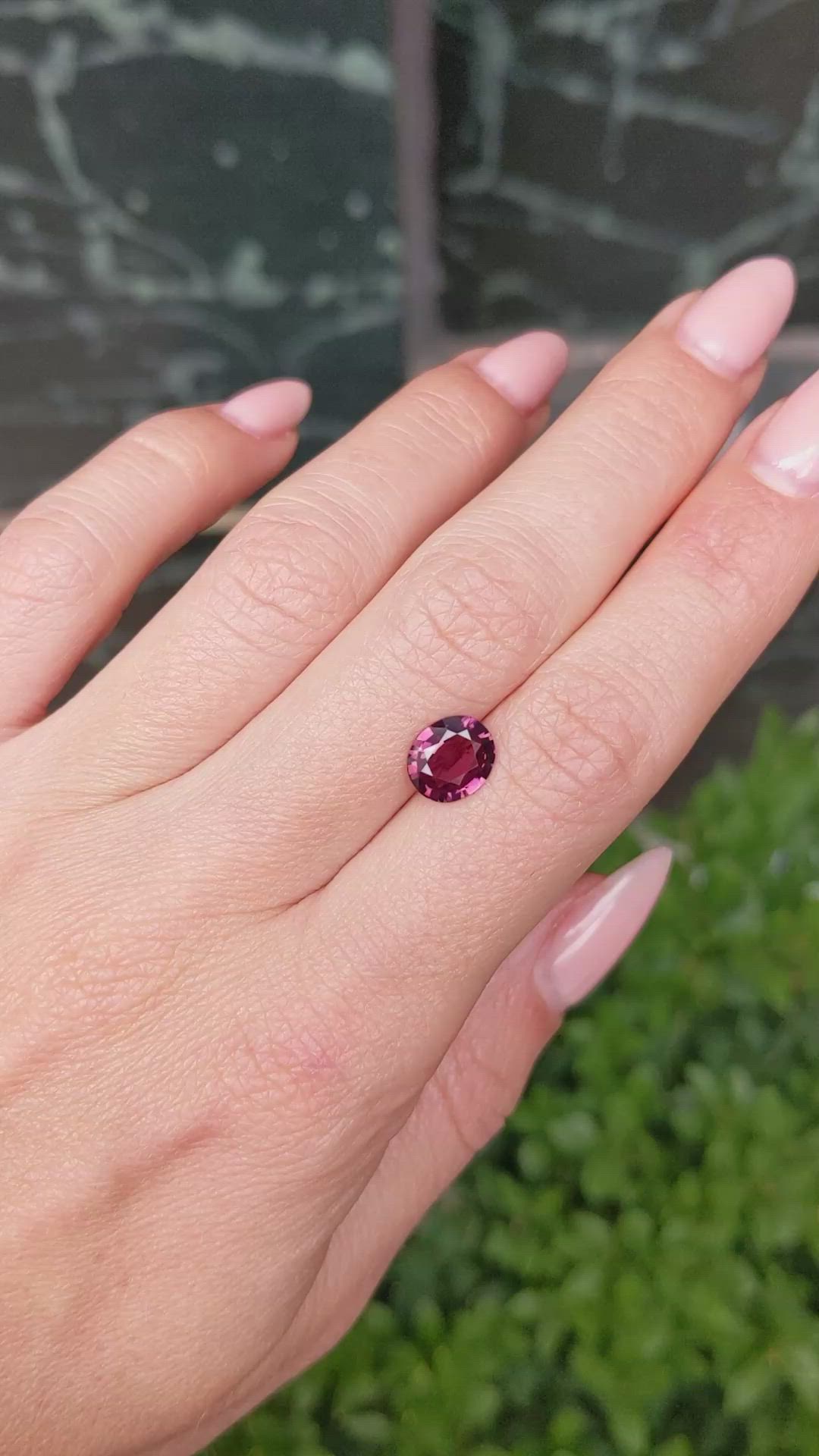 1.58 Ct. Spinel from Ceylon (Sri Lanka) Size Video
