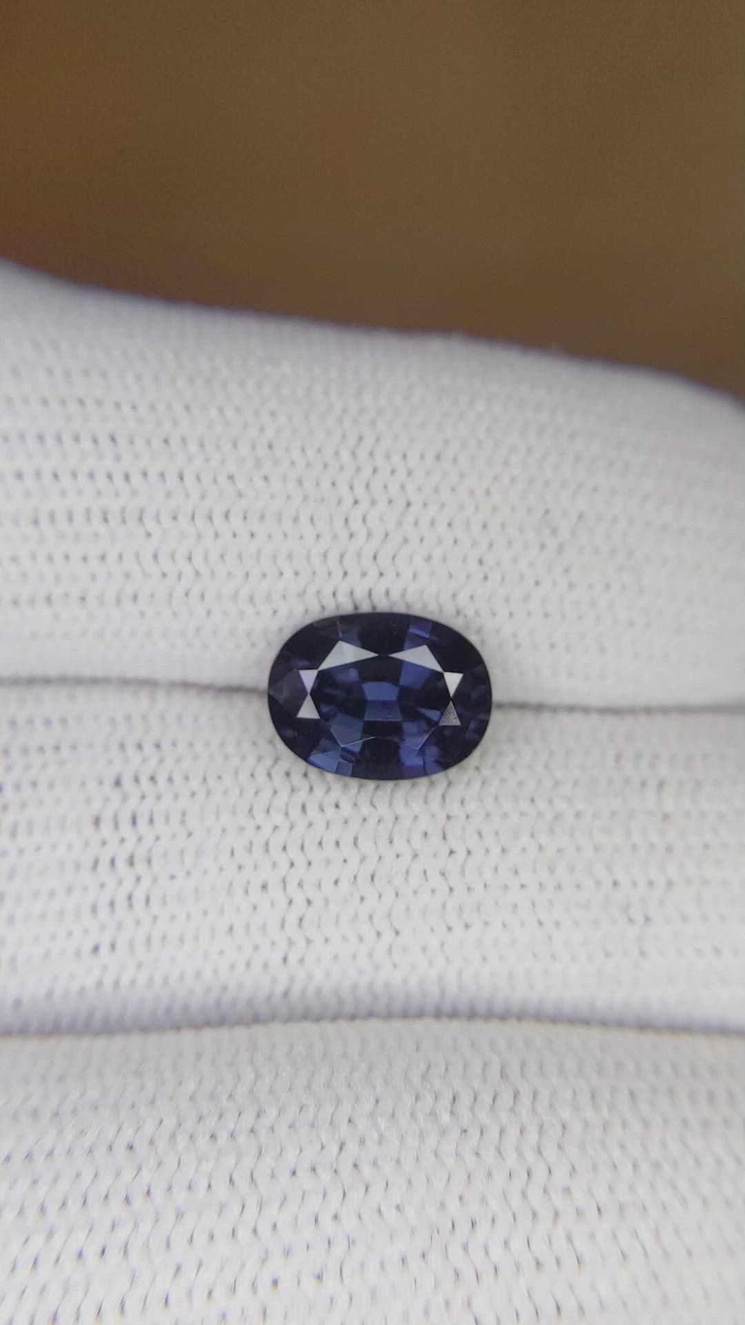 1.99 Ct. Spinel from Ceylon (Sri Lanka) Size Video