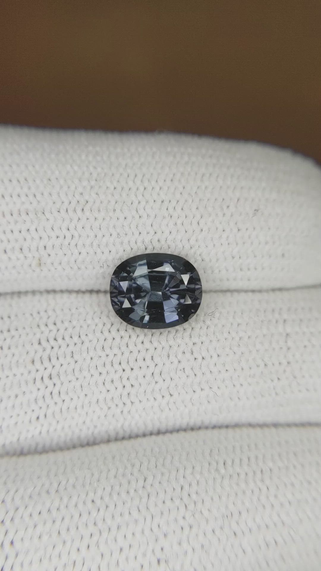 2.04 Ct. Spinel from Ceylon (Sri Lanka) Size Video