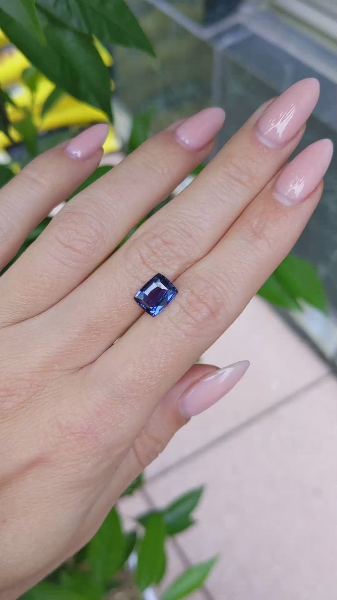 2.14 Ct. Spinel from Ceylon (Sri Lanka) Size Video