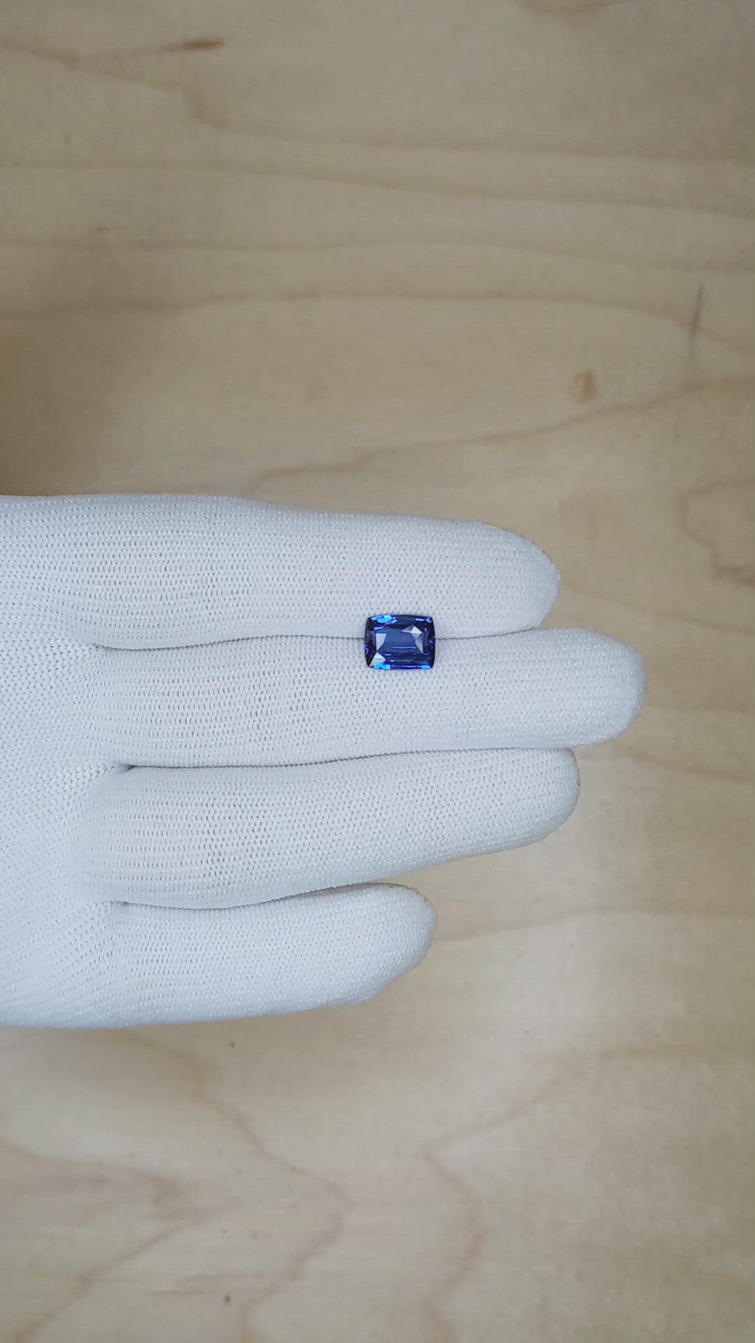 2.14 Ct. Spinel from Ceylon (Sri Lanka) Size Video