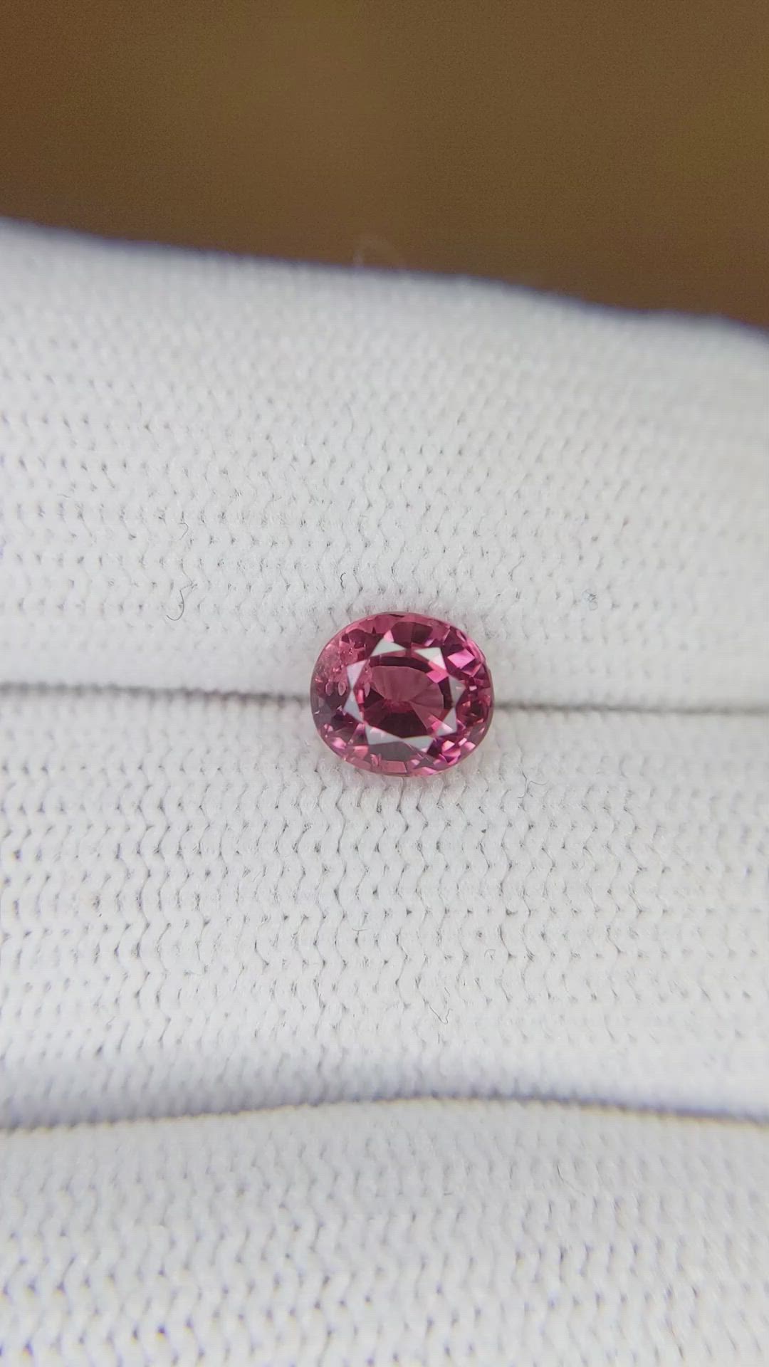 1.20 Ct. Spinel from Ceylon (Sri Lanka) Size Video
