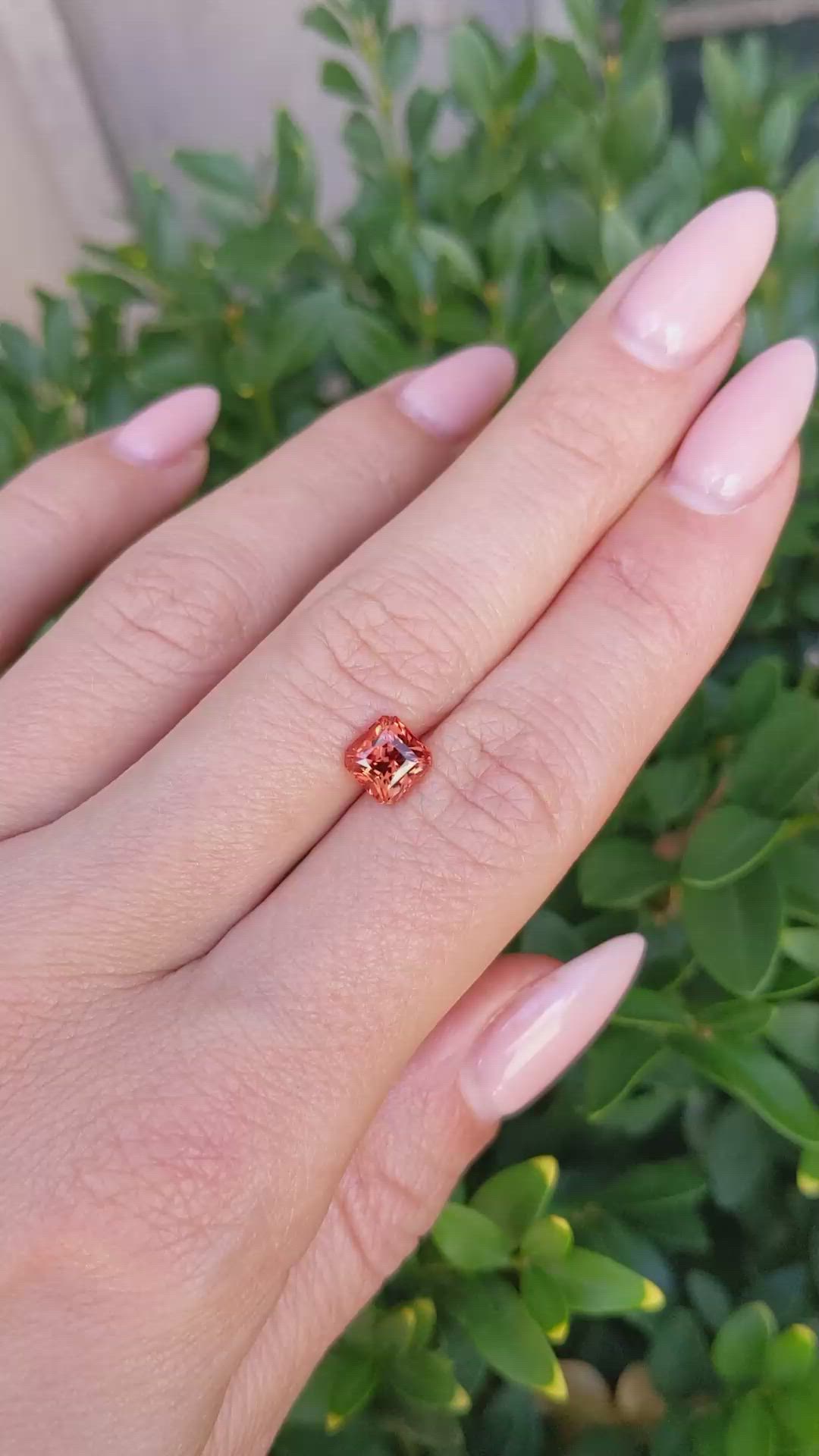 1.58 Ct. Spinel from Ceylon (Sri Lanka) Size Video