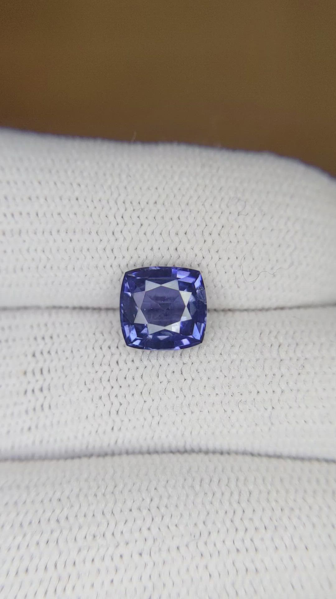 2.07 Ct. Spinel from Ceylon (Sri Lanka) Size Video